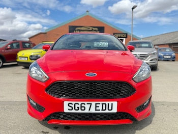 Used Ford Focus 2017 for sale - 79372294: Photo