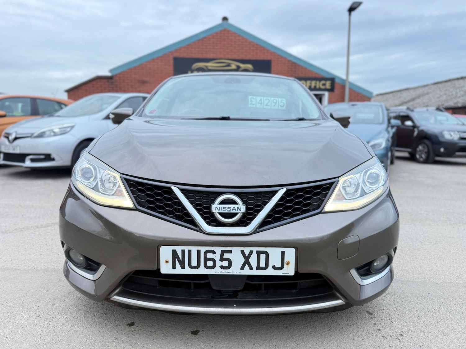 Used Nissan Pulsar 2015 for sale - 76483130: Photo 2