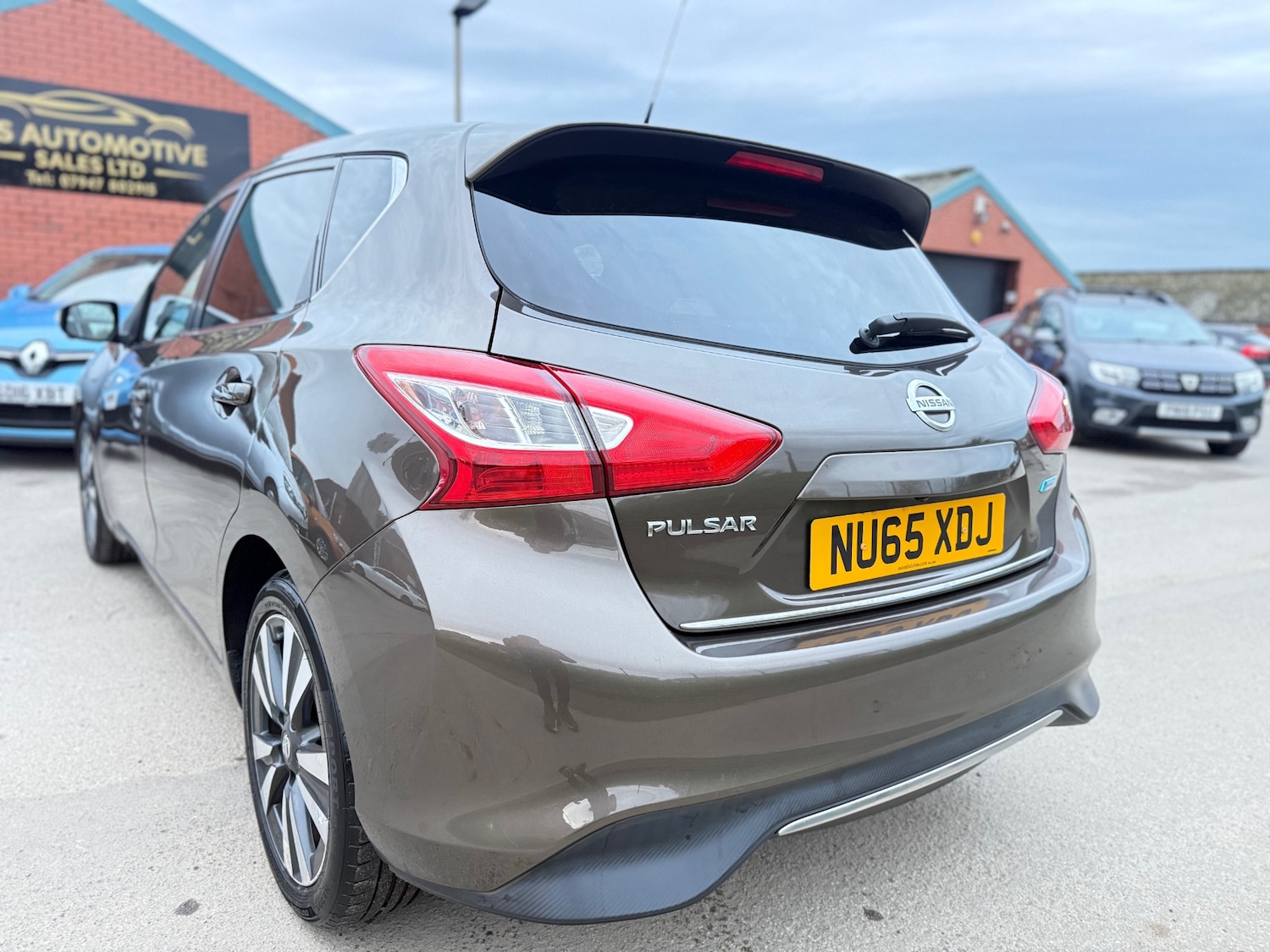 Used Nissan Pulsar 2015 for sale - 76483130: Photo 6