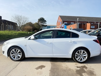 Used Vauxhall Insignia 2014 for sale - 77584033: Photo