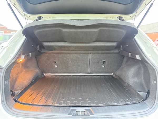 Used Nissan Qashqai 2014 for sale - 76281707: Photo 20