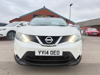 Used Nissan Qashqai 2014 for sale - 76281707: Photo 2