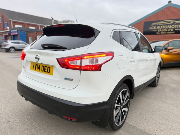 Used Nissan Qashqai 2014 for sale - 76281707: Photo 8