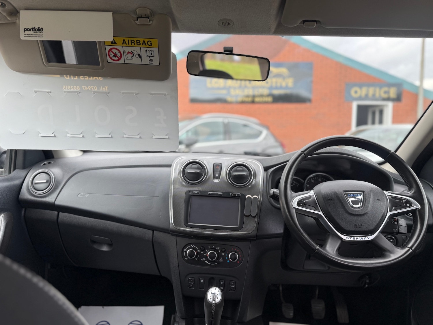 Used Dacia Sandero Stepway 2018 for sale - 76011510: Photo 10