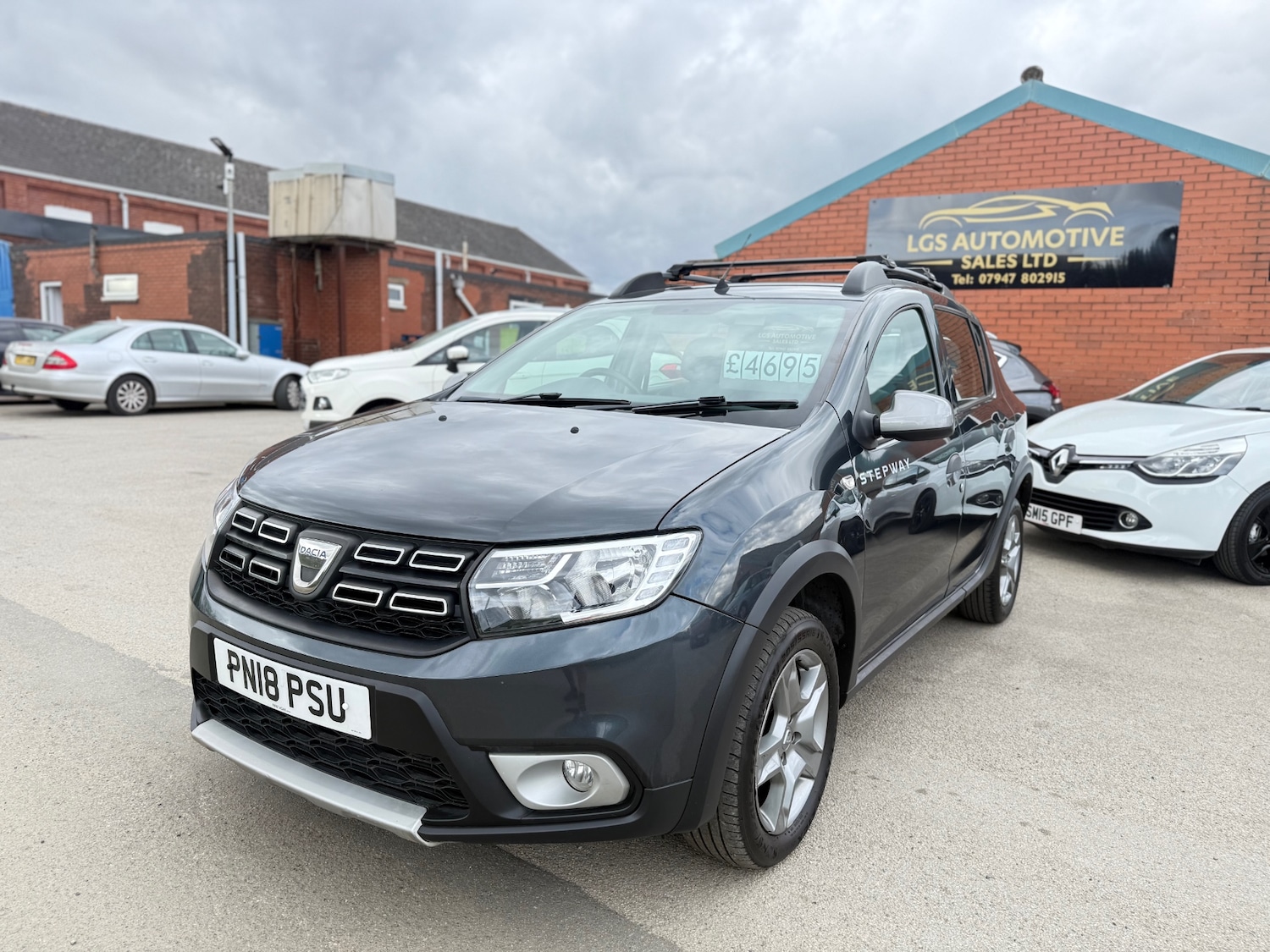 Used Dacia Sandero Stepway 2018 for sale - 76011510: Photo 3
