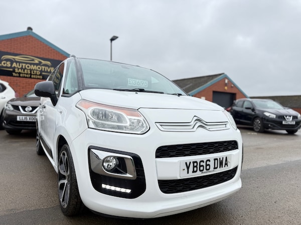 Used Citroen C3 Picasso 2016 for sale - 76165249: Photo 1
