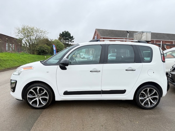 Used Citroen C3 Picasso 2016 for sale - 76165249: Photo 4