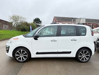 Used Citroen C3 Picasso 2016 for sale - 76165249: Photo 4