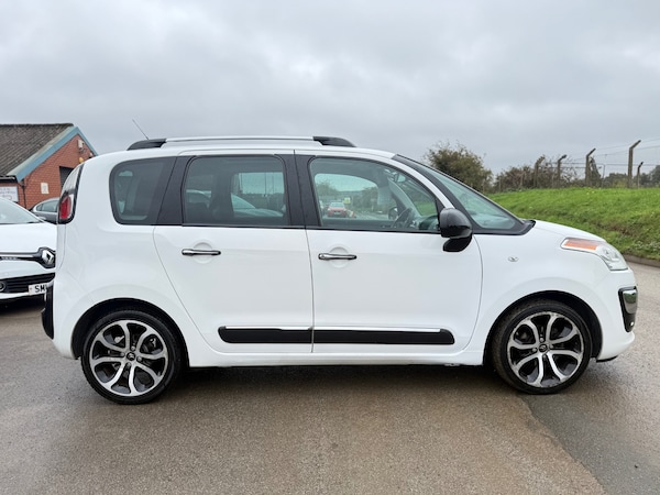 Used Citroen C3 Picasso 2016 for sale - 76165249: Photo 5