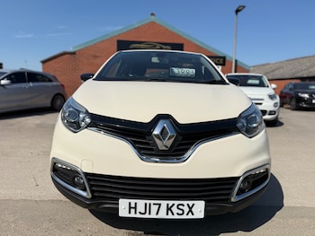 Used Renault Captur 2017 for sale - 78476460: Photo