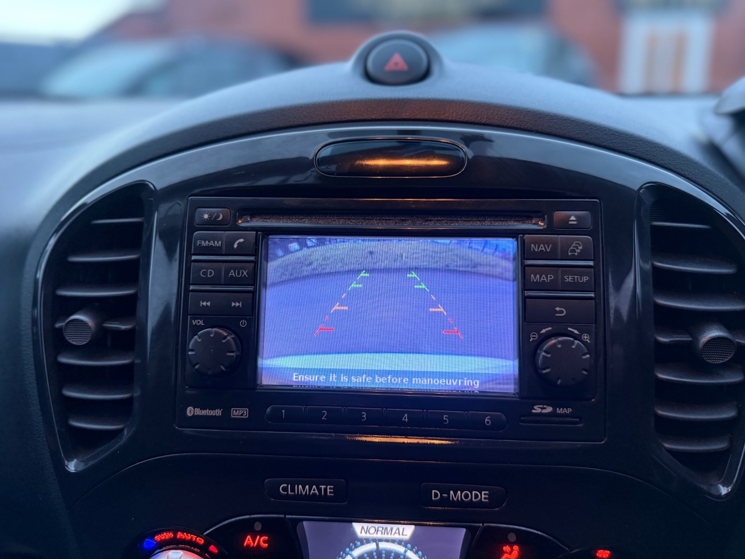 Used Nissan Juke 2011 for sale - 77189449: Photo 11