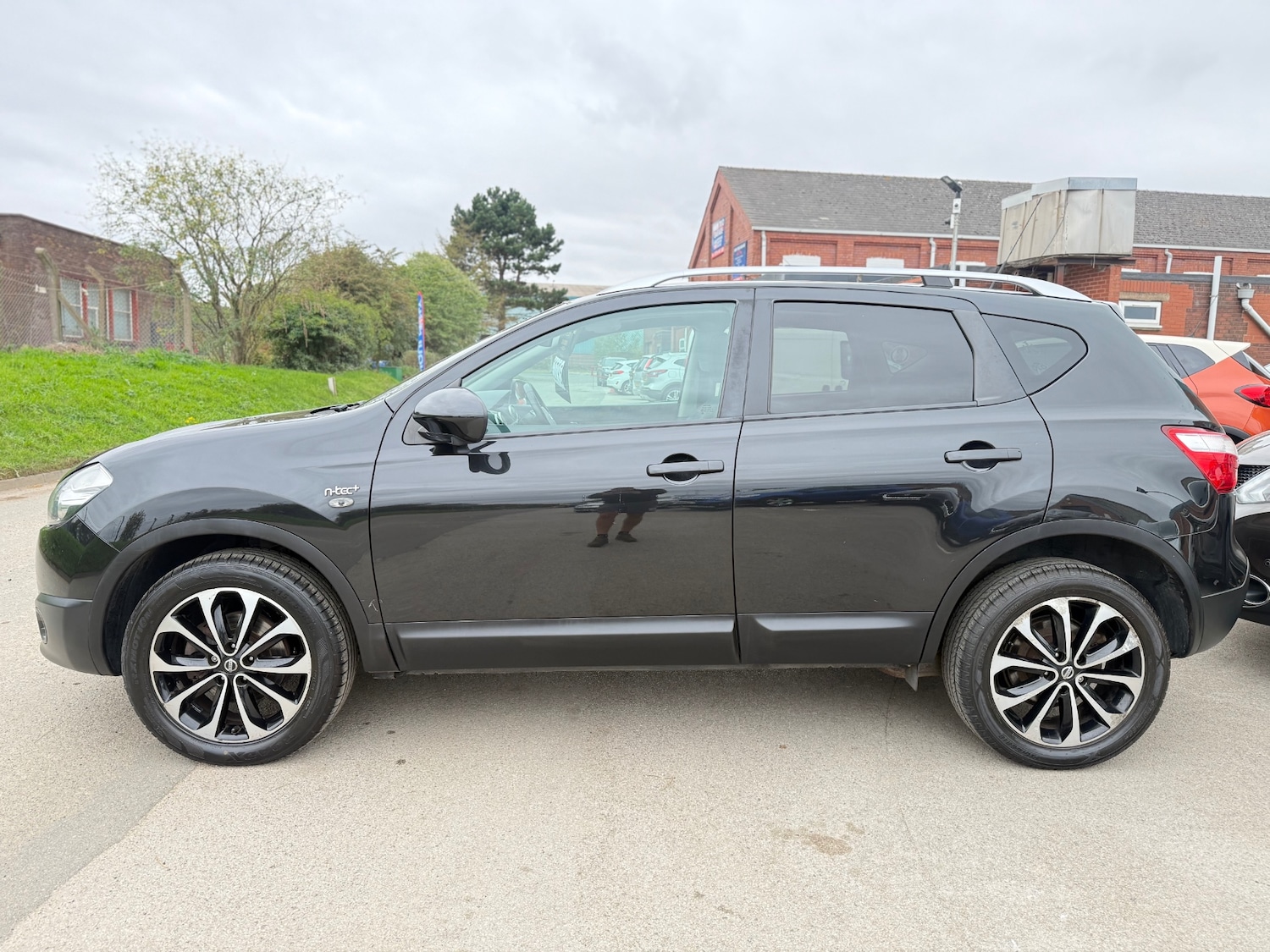 Used Nissan Qashqai 2012 for sale - 76446066: Photo 4