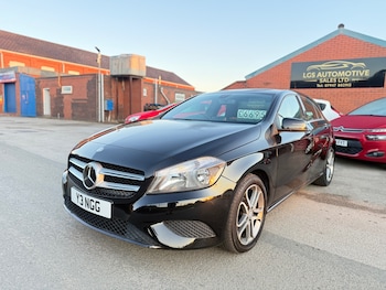 Used Mercedes-Benz A-Class 2014 for sale - 75734639: Photo