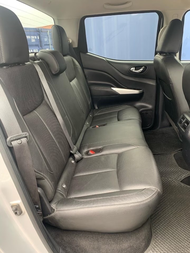 Used Nissan Navara 2019 for sale - 76710696: Photo 11