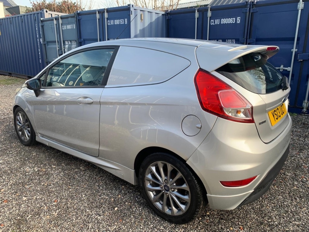 Used Ford Fiesta 2013 for sale - 76863137: Photo 7