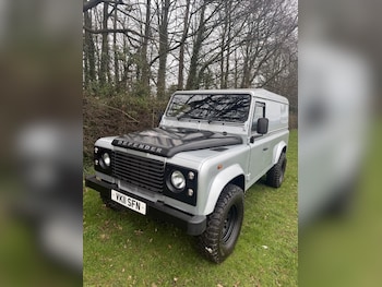 Used Land Rover Defender 2011 for sale - 77791913: Photo
