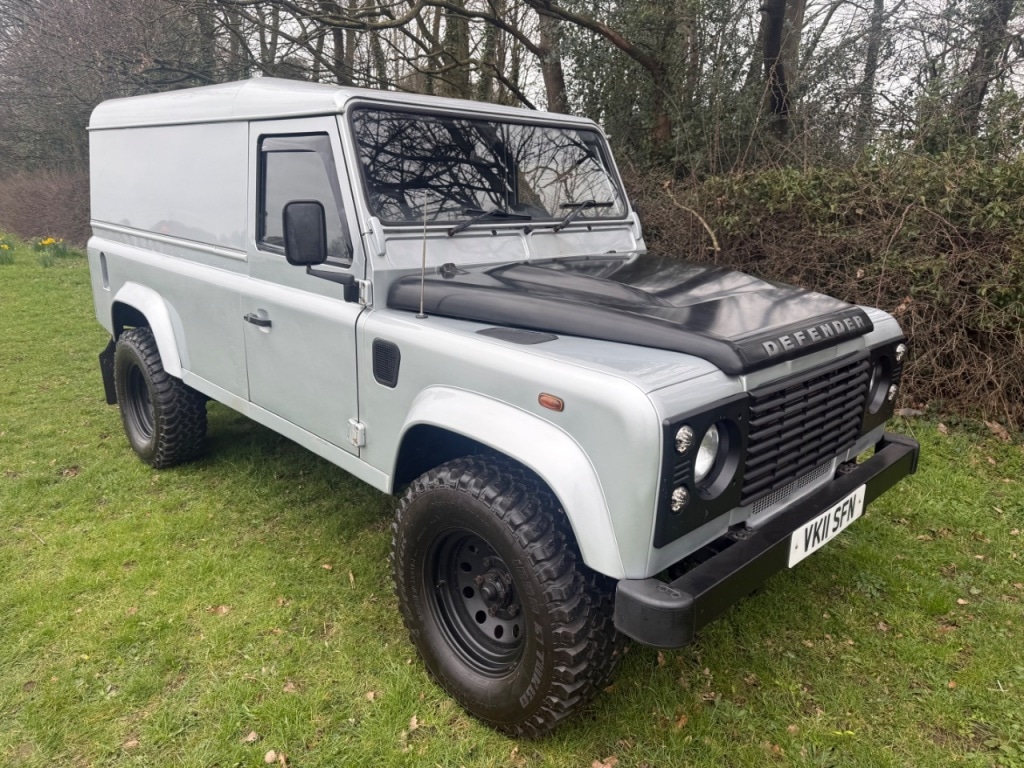 Used Land Rover Defender 2011 for sale - 77791913: Photo 2