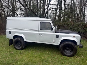 Used Land Rover Defender 2011 for sale - 77791913: Photo
