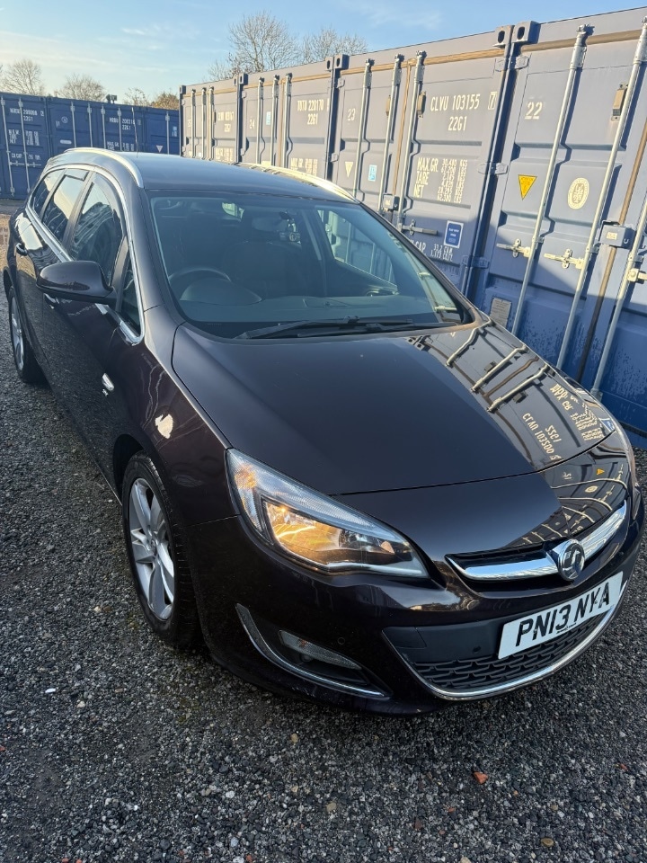 Used Vauxhall Astra 2013 for sale - 76934860: Photo 4