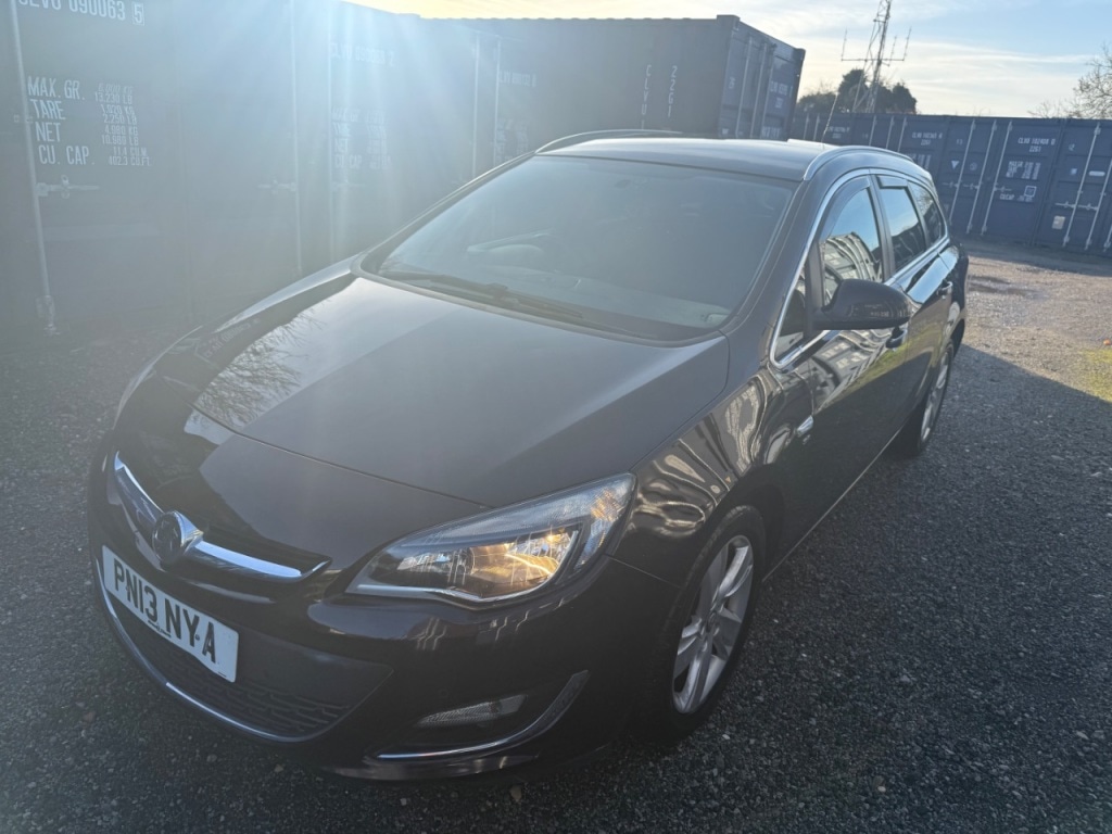 Used Vauxhall Astra 2013 for sale - 76934860: Photo 6