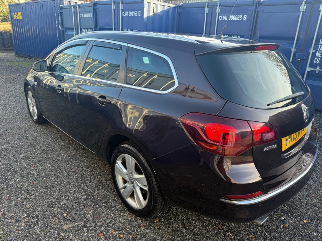 Used Vauxhall Astra 2013 for sale - 76934860: Photo 7