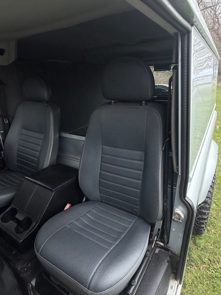 Used Land Rover Defender 2011 for sale - 77791905: Photo 15