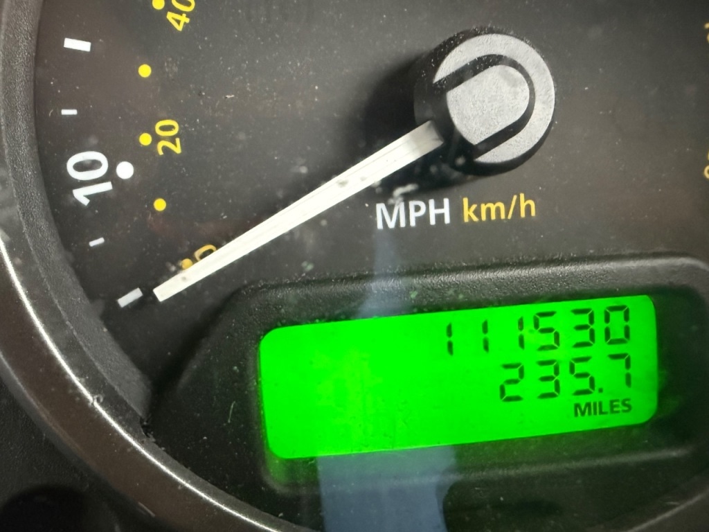 Used Land Rover Defender 2011 for sale - 77791905: Photo 17