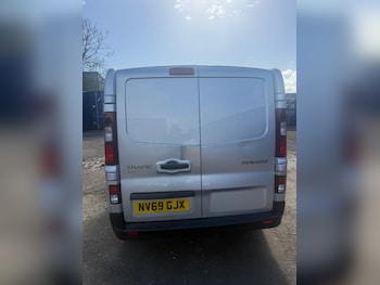 Used Renault Trafic 2019 for sale - 78068010: Photo