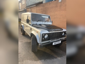 Used Land Rover Defender 110 2011 for sale - 75895720: Photo