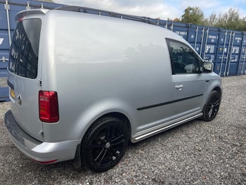 Used Volkswagen Caddy 2018 for sale - 76184903: Photo