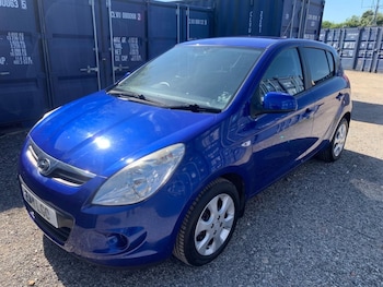 Used Hyundai i20 2011 for sale - 78457506: Photo