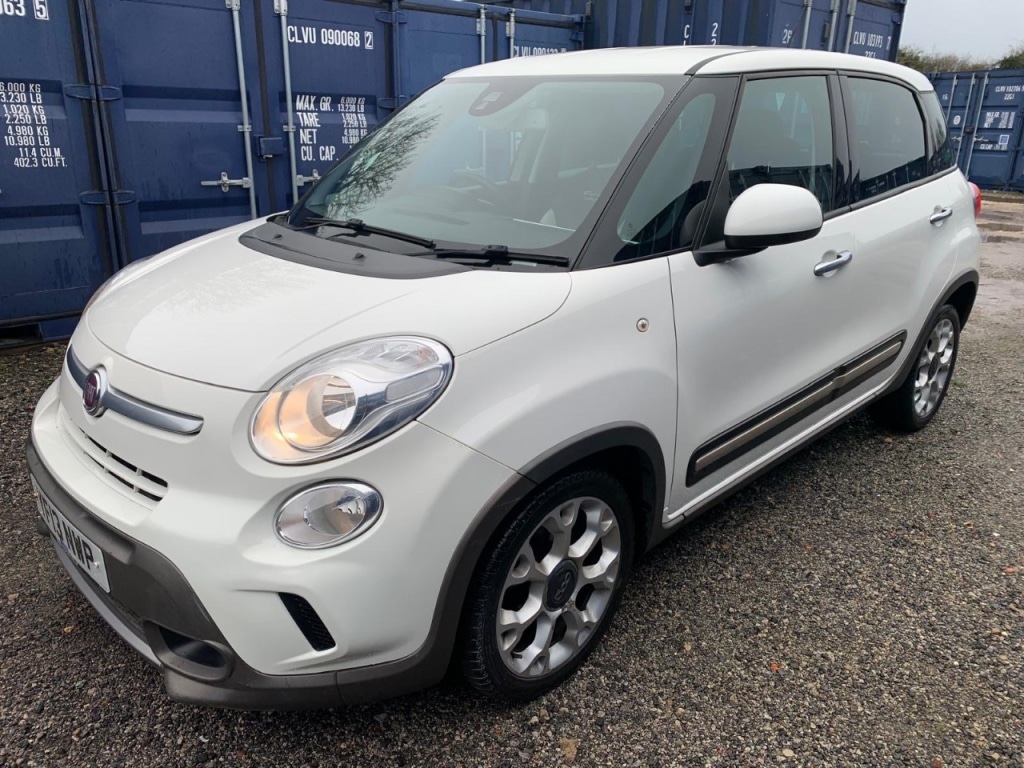Used Fiat 500L 2013 for sale - 77555179: Photo 2