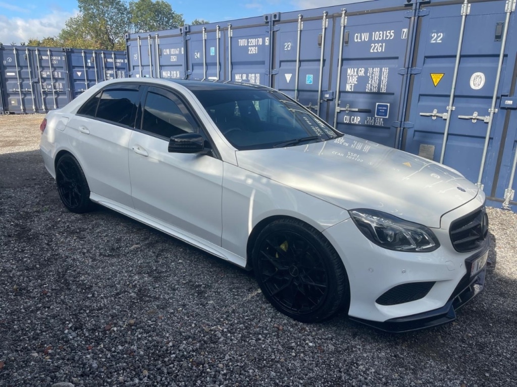 Used Mercedes-Benz E-Class 2015 for sale - 75994869: Photo 1