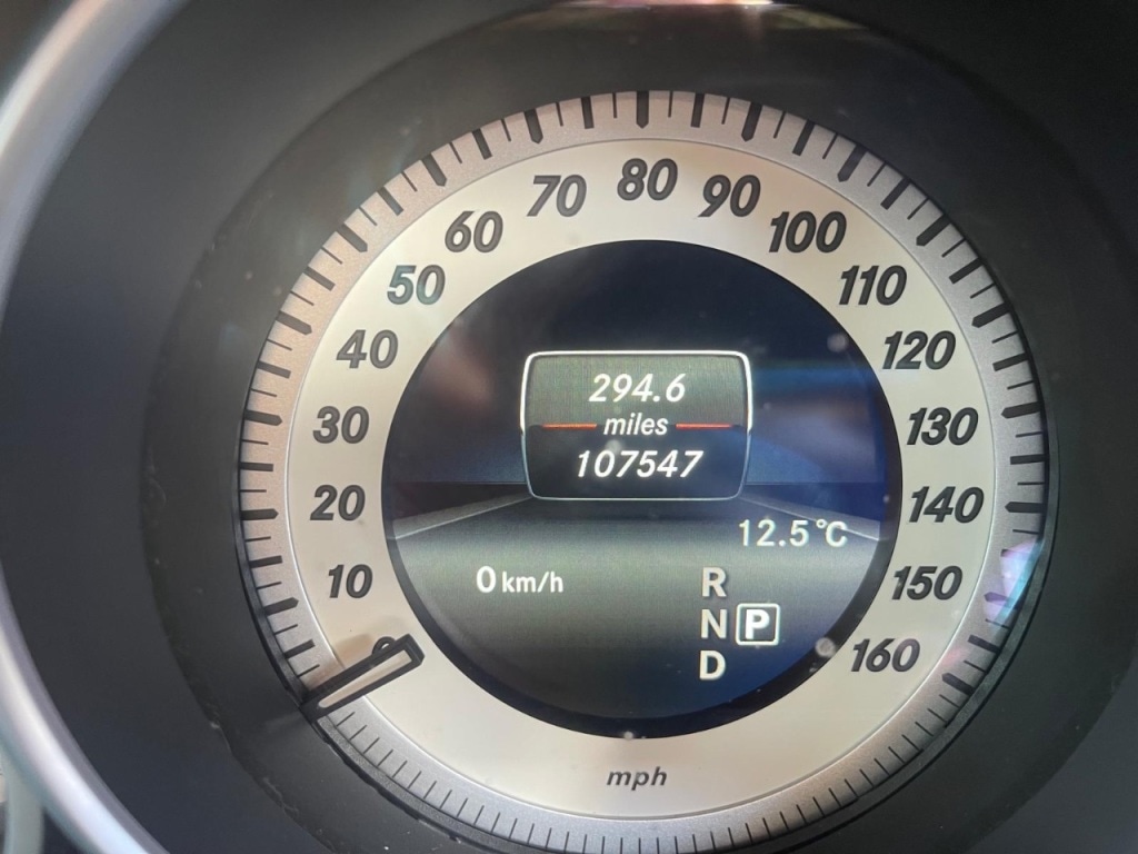 Used Mercedes-Benz E-Class 2015 for sale - 75994869: Photo 10