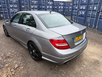 Used Mercedes-Benz C-Class 2013 for sale - 75776855: Photo
