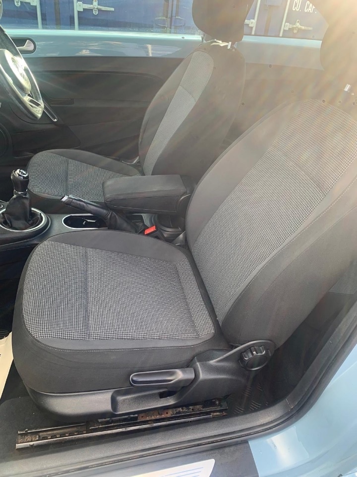 Used Volkswagen Beetle 2015 for sale - 77590223: Photo 13