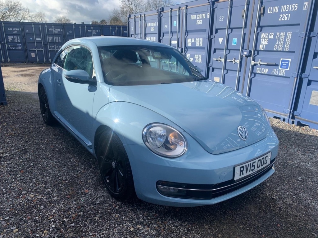 Used Volkswagen Beetle 2015 for sale - 77590223: Photo 6