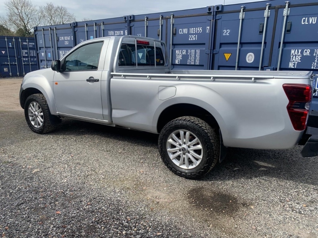 Used Isuzu D-Max 2014 for sale - 77990221: Photo 6