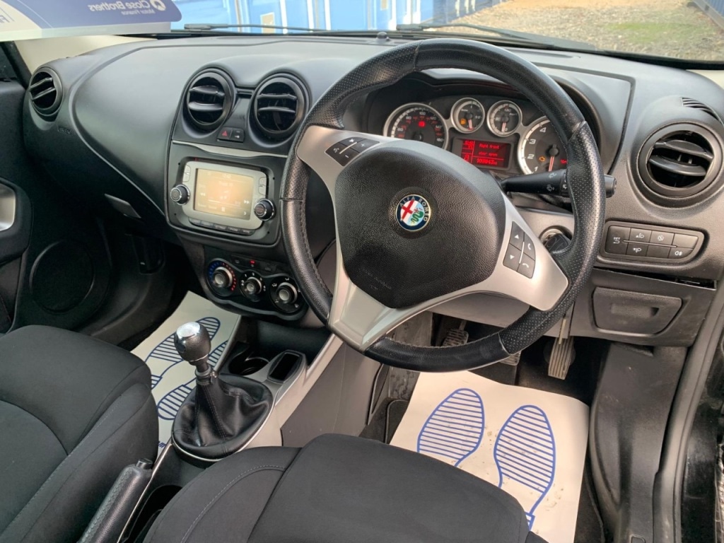 Used Alfa Romeo MiTo 2015 for sale - 76877711: Photo 19