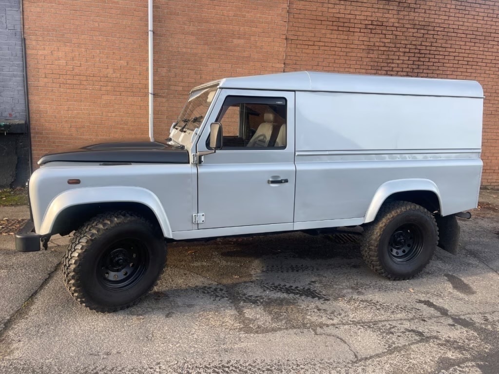 Used Land Rover Defender 2011 for sale - 76710689: Photo 7