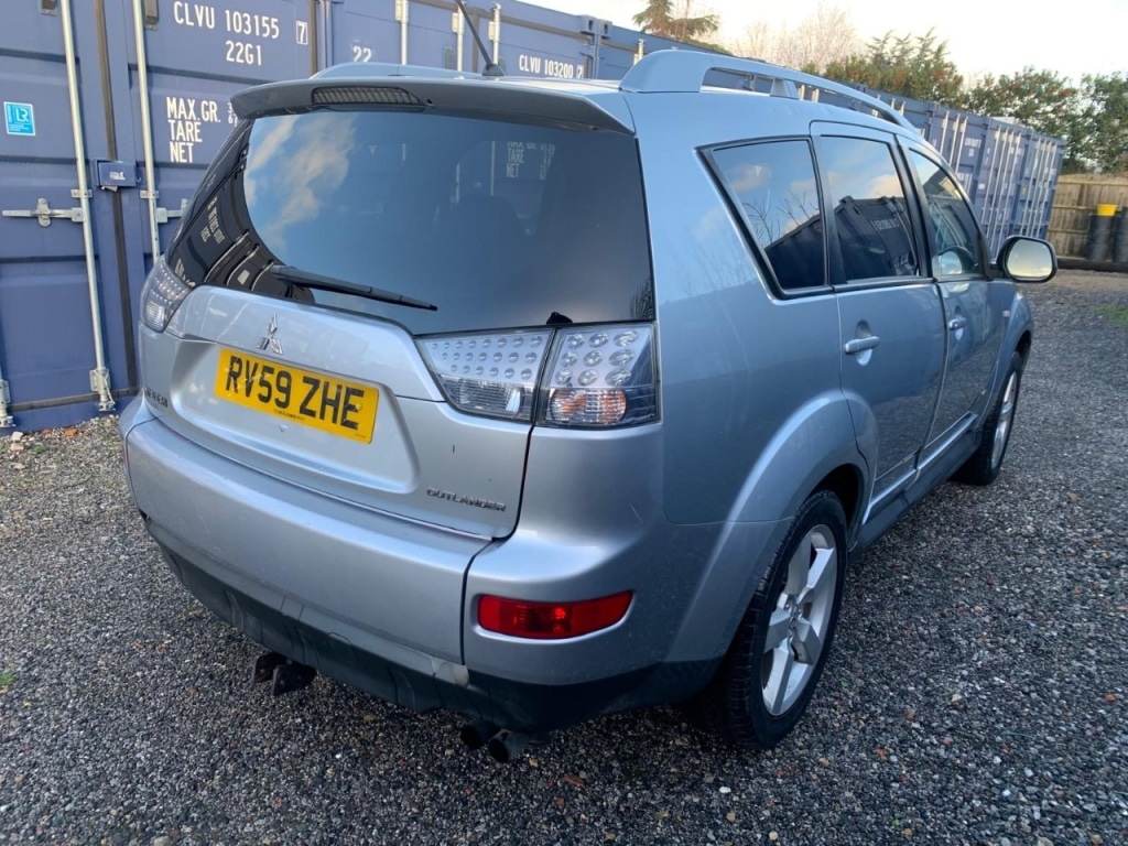 Used Mitsubishi Outlander 2010 for sale - 77019116: Photo 6