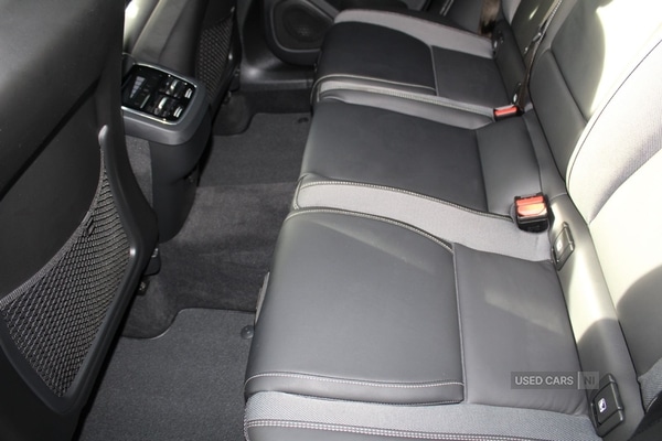 Used Volvo XC60 2021 for sale - 76486161: Photo 8