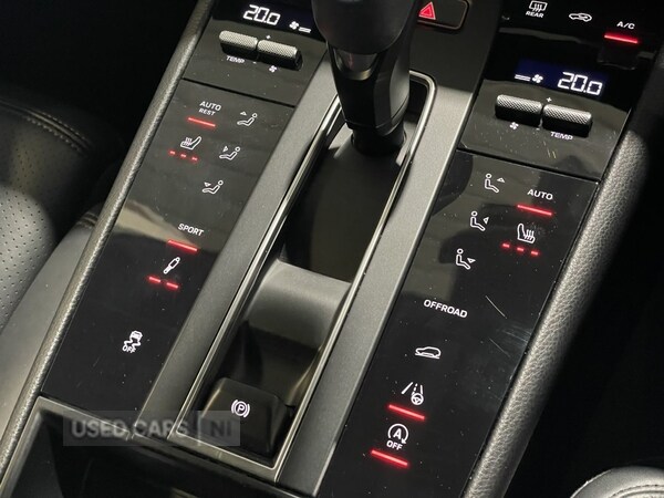 Used Porsche Macan for sale - 78102018: Photo 16