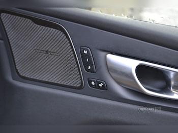 Used Volvo XC60 2023 for sale - 76850850: Photo