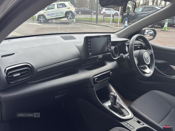 Used Toyota Yaris 2021 for sale - 78020739: Photo 2