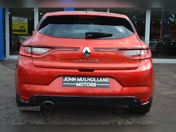 Used Renault Megane 2018 for sale - 75950371: Photo