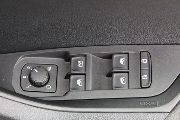 Used Skoda Karoq 2025 for sale - 77030336: Photo 5