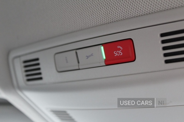 Used Volkswagen T-Roc 2025 for sale - 77560236: Photo 4