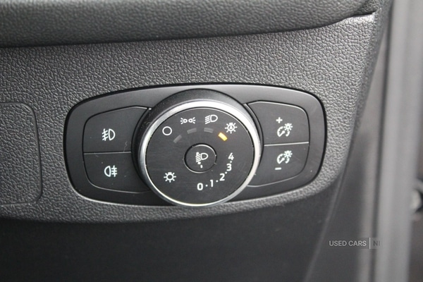 Used Ford Focus 2022 for sale - 78116838: Photo 4