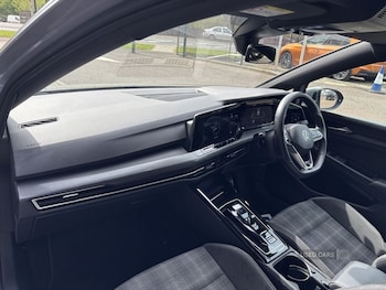 Used Volkswagen Golf 2023 for sale - 79146459: Photo